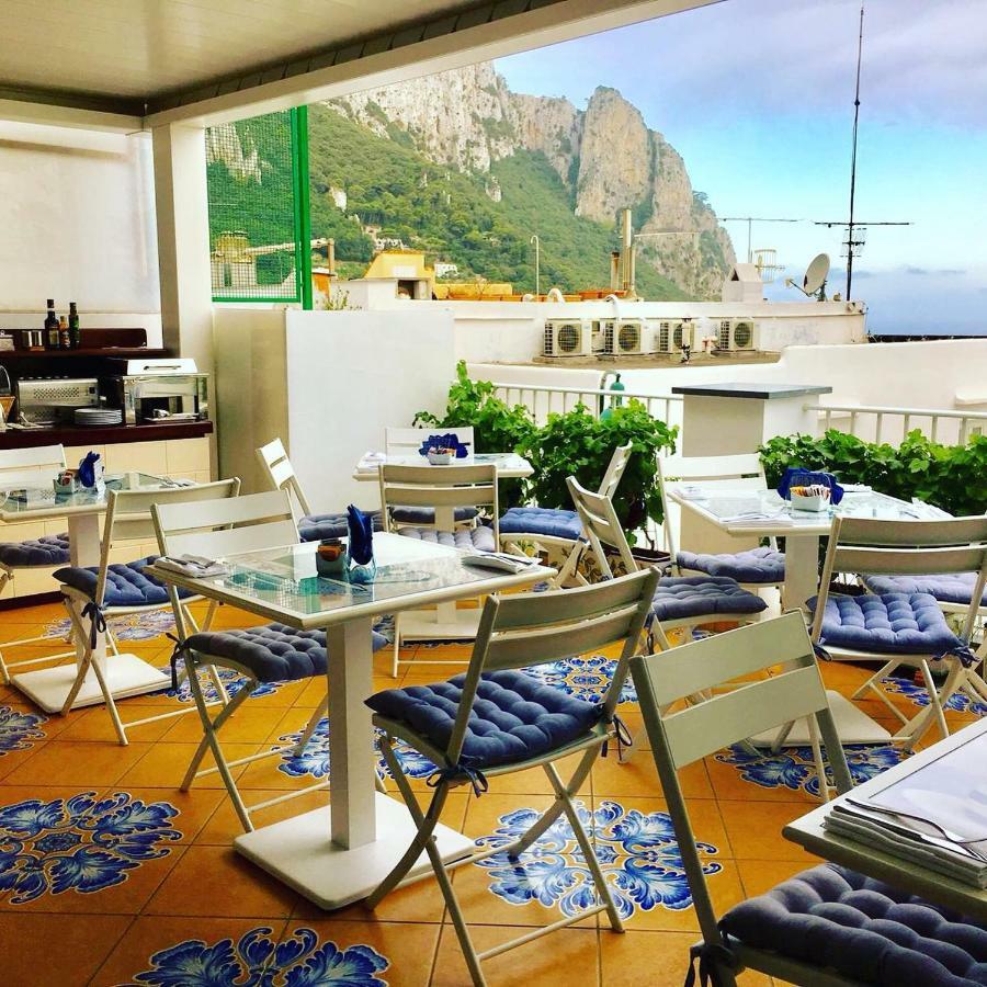 Piazzetta Diefenbach Capri Buitenkant foto